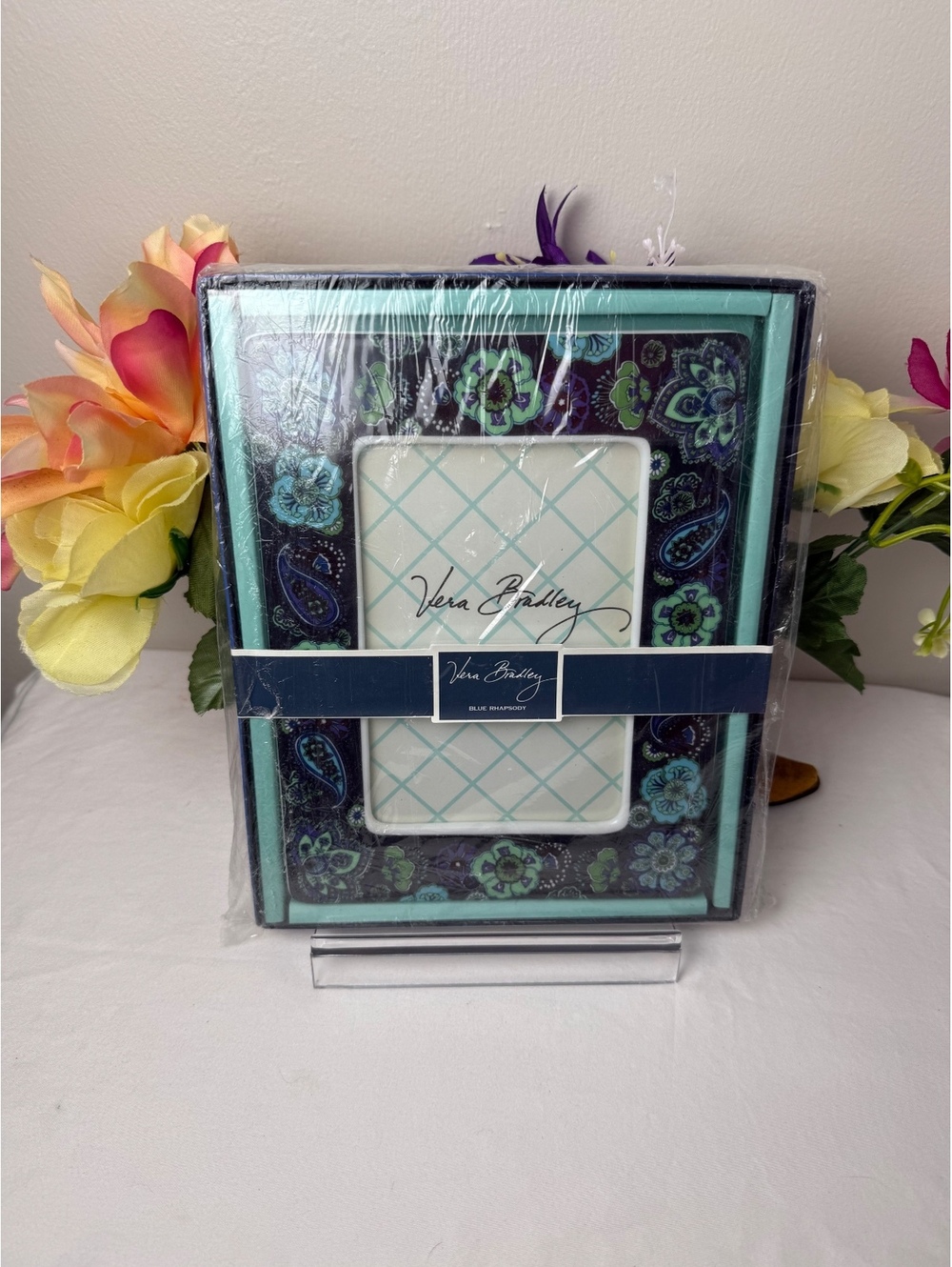 Vera Bradley Blue Rhapsody 4 x 6 picture frame NWT LAST ONE!